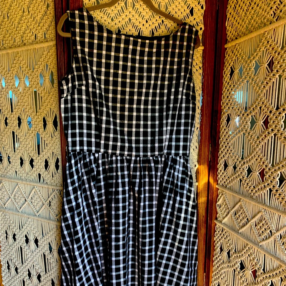 Lindy Bop Audrey style black and white gingham dress.  UK14. USA-L